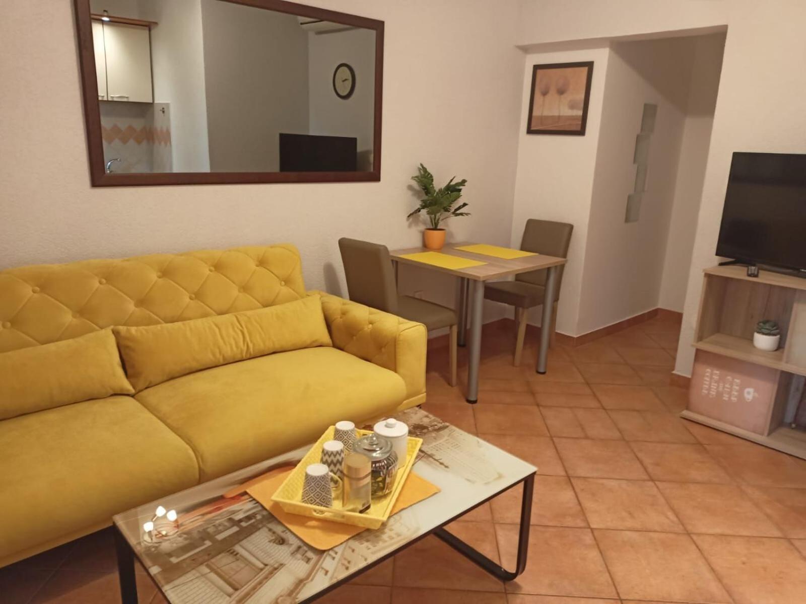 Apartment Piveta Trogir Eksteriør bilde